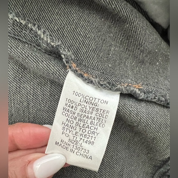 UMGEE Distressed Denim Jacket with non functional Pockets & Studs Large - Picture 8 of 13